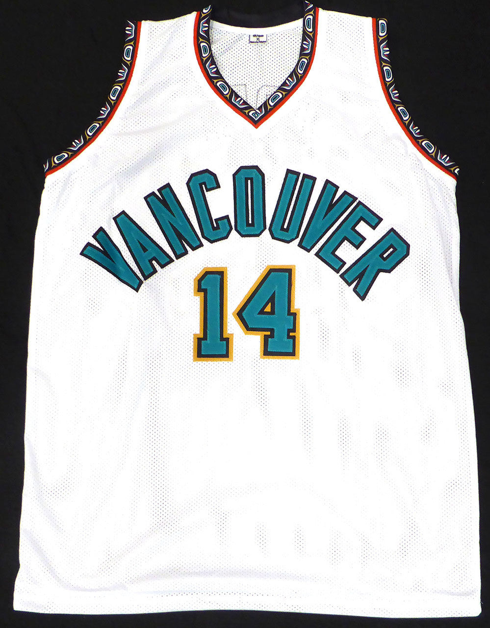 Memphis Grizzlies Zach Edey Autographed White Custom Jersey Beckett BAS QR #3W115175
