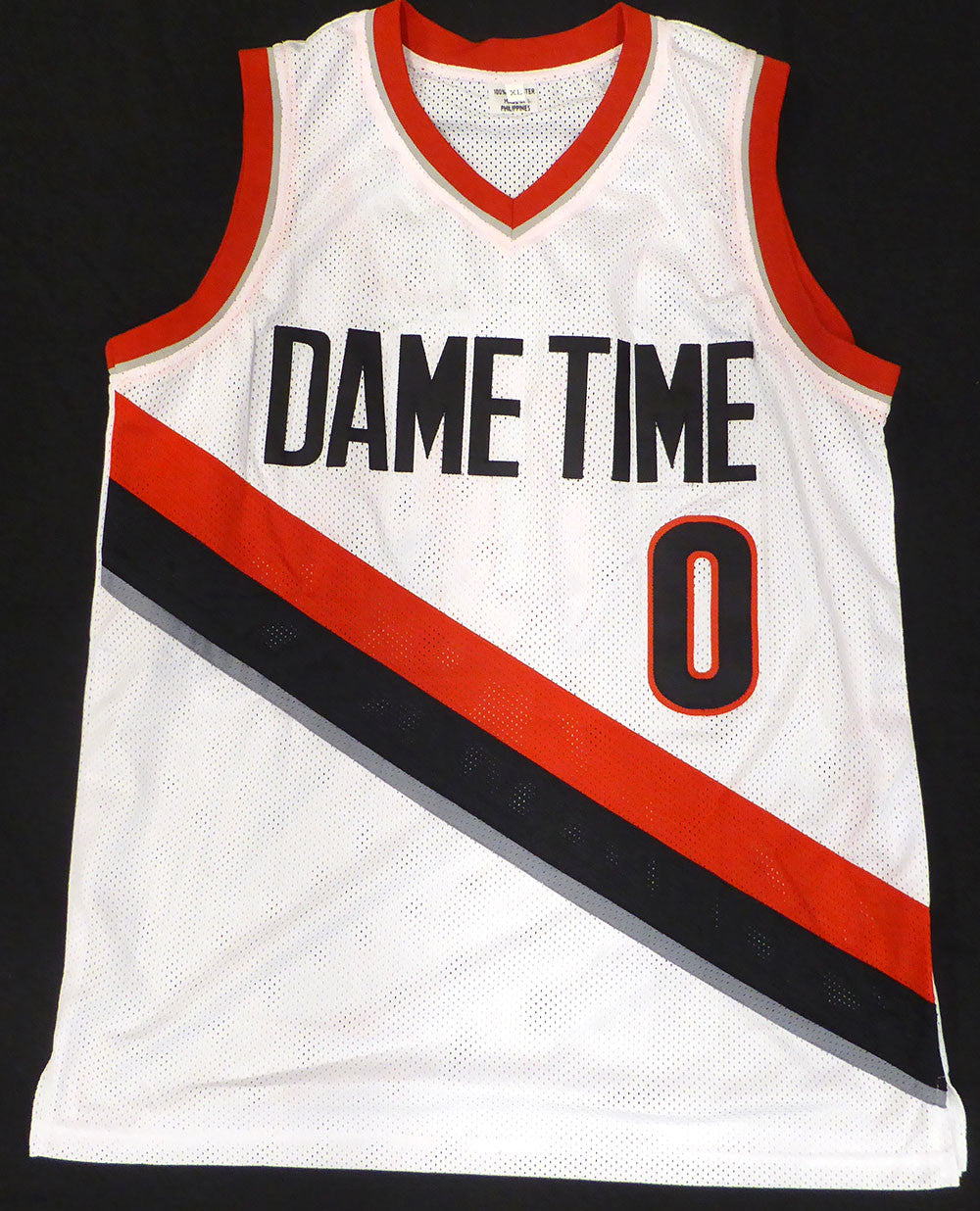 Portland Trail Blazers Damian Lillard Autographed White Custom Jersey Beckett BAS QR #BR50202