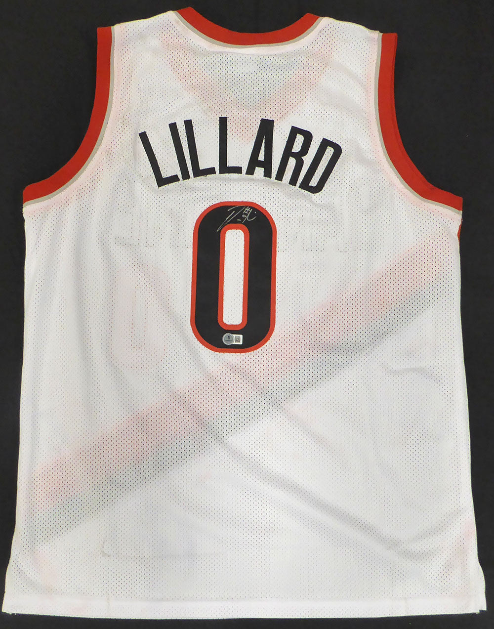 Portland Trail Blazers Damian Lillard Autographed White Custom Jersey Beckett BAS QR #BR50462