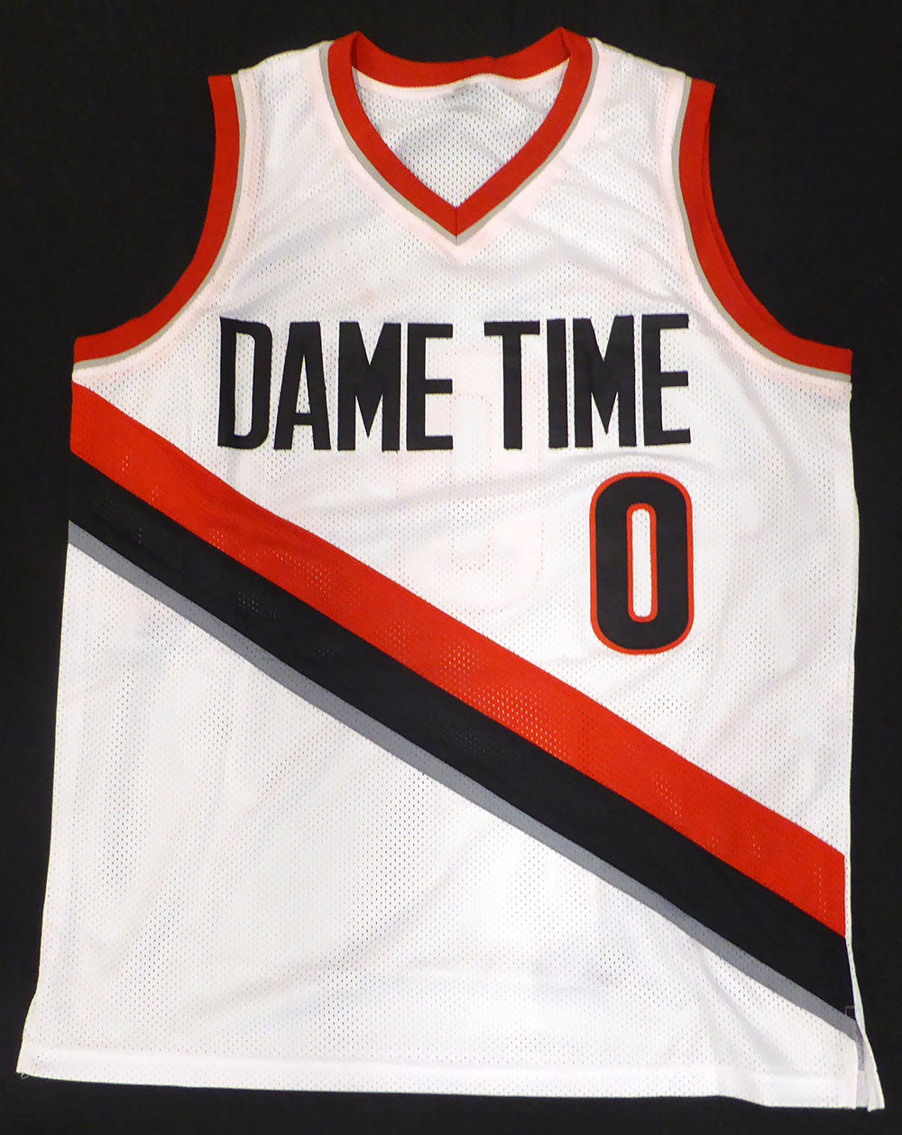 Portland Trail Blazers Damian Lillard Autographed White Custom Jersey Beckett BAS QR #BR50462