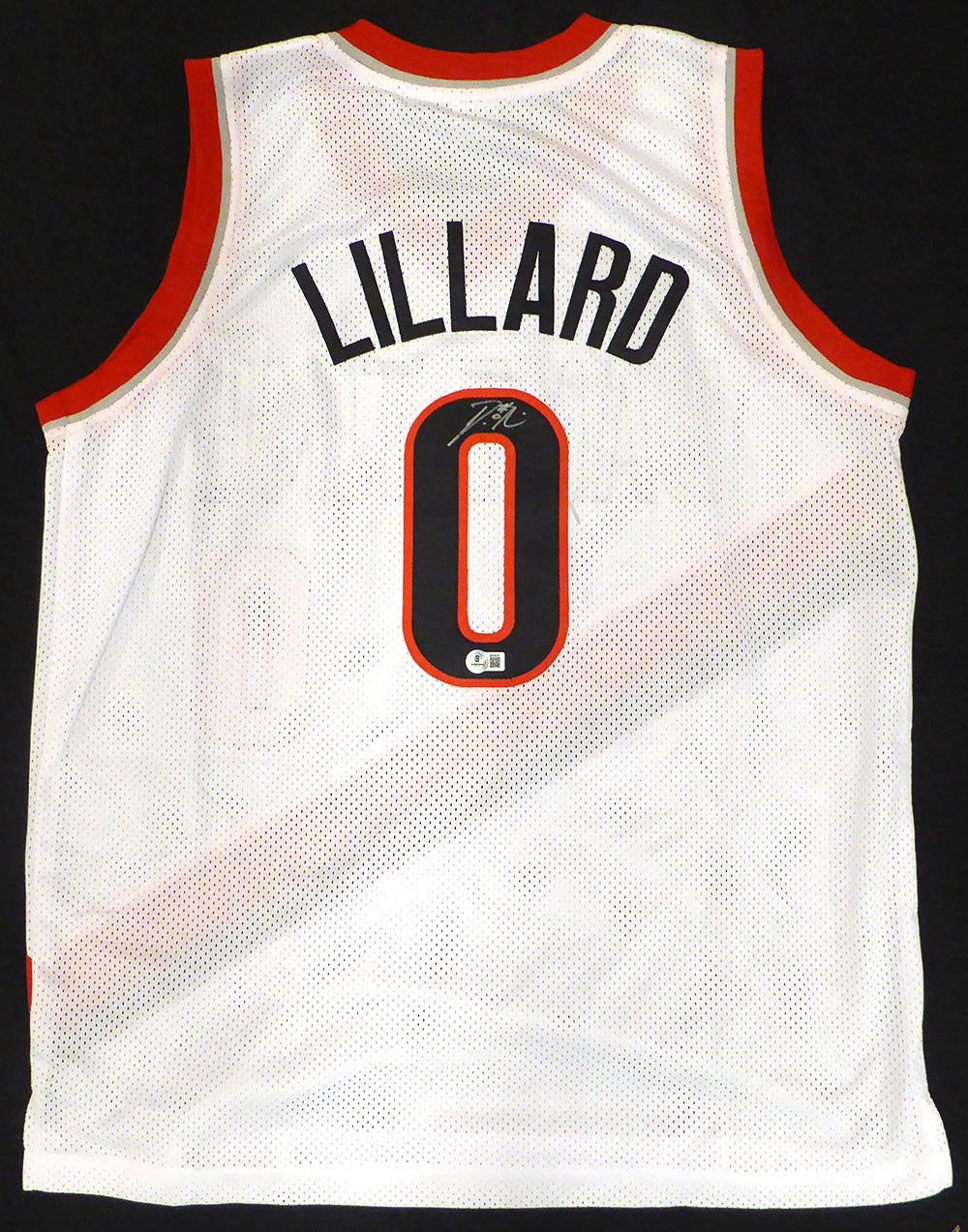 Portland Trail Blazers Damian Lillard Autographed White Custom Jersey Beckett BAS QR #BR50276