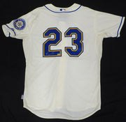 Seattle Mariners Nelson Cruz Autographed Cream Authentic Majestic Jersey MLB Holo #HZ726832