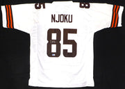 Cleveland Browns David Njoku Autographed White Jersey Beckett BAS QR #1W260179