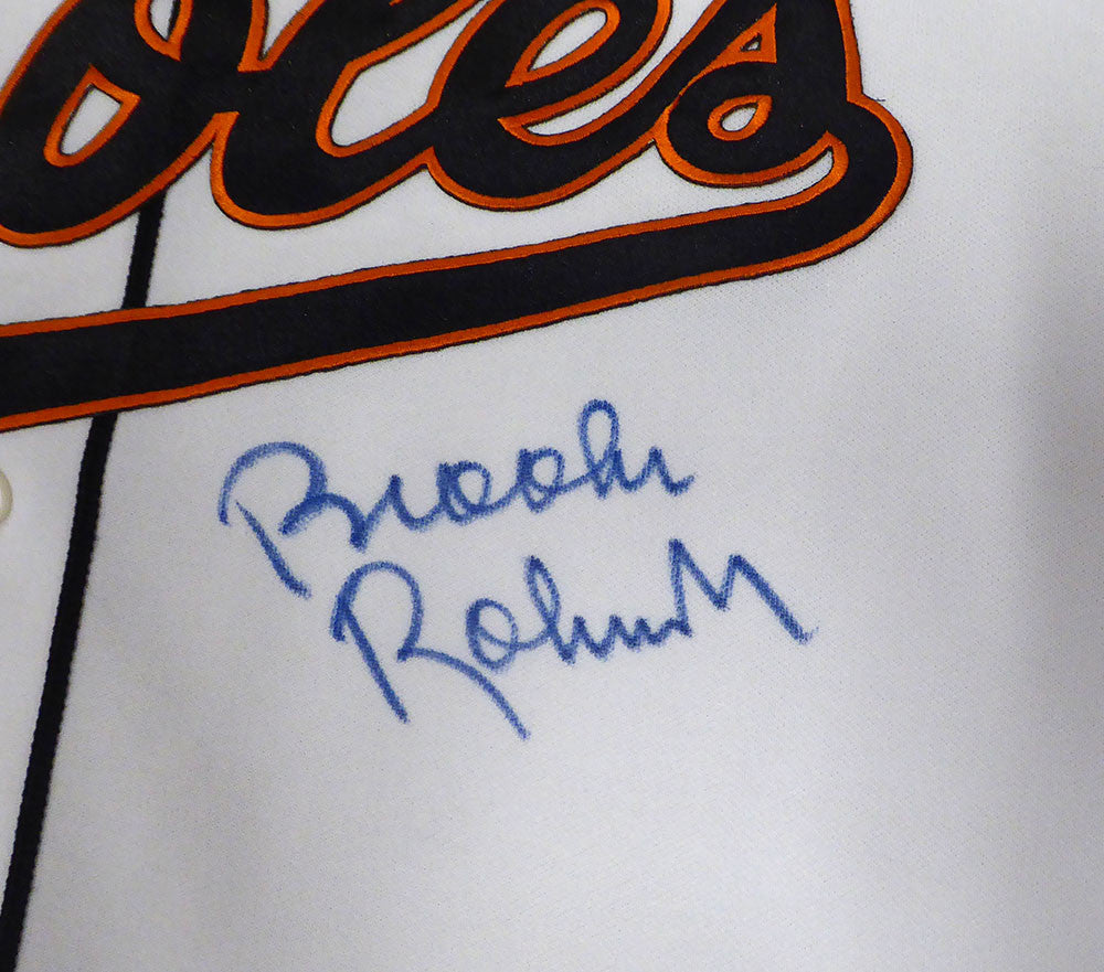 Baltimore Orioles Brooks Robinson Autographed White Russell Jersey Beckett BAS QR #BU86720