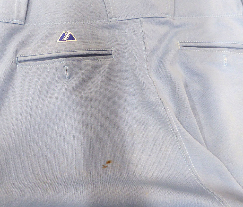 Seattle Mariners Yuniesky Betancourt Retro Blue 2008 Game Worn Jersey & Pants Unsigned MLB Holo #LH028213