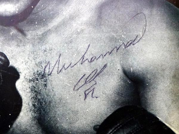 Muhammad Ali Autographed The Greatest Magazine PSA/DNA #H47292