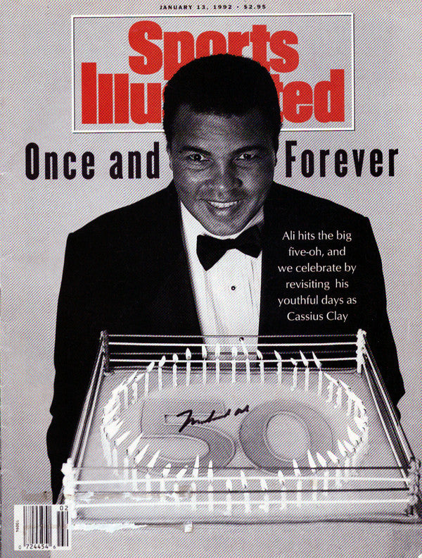 Muhammad Ali Autographed Sports Illustrated Magazine Vintage PSA/DNA #H47566