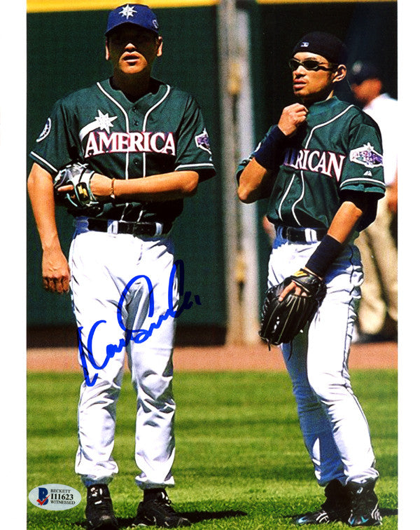 Kazuhiro Sasaki Autographed 8x10 Photo Seattle Mariners Beckett BAS Stock #115981