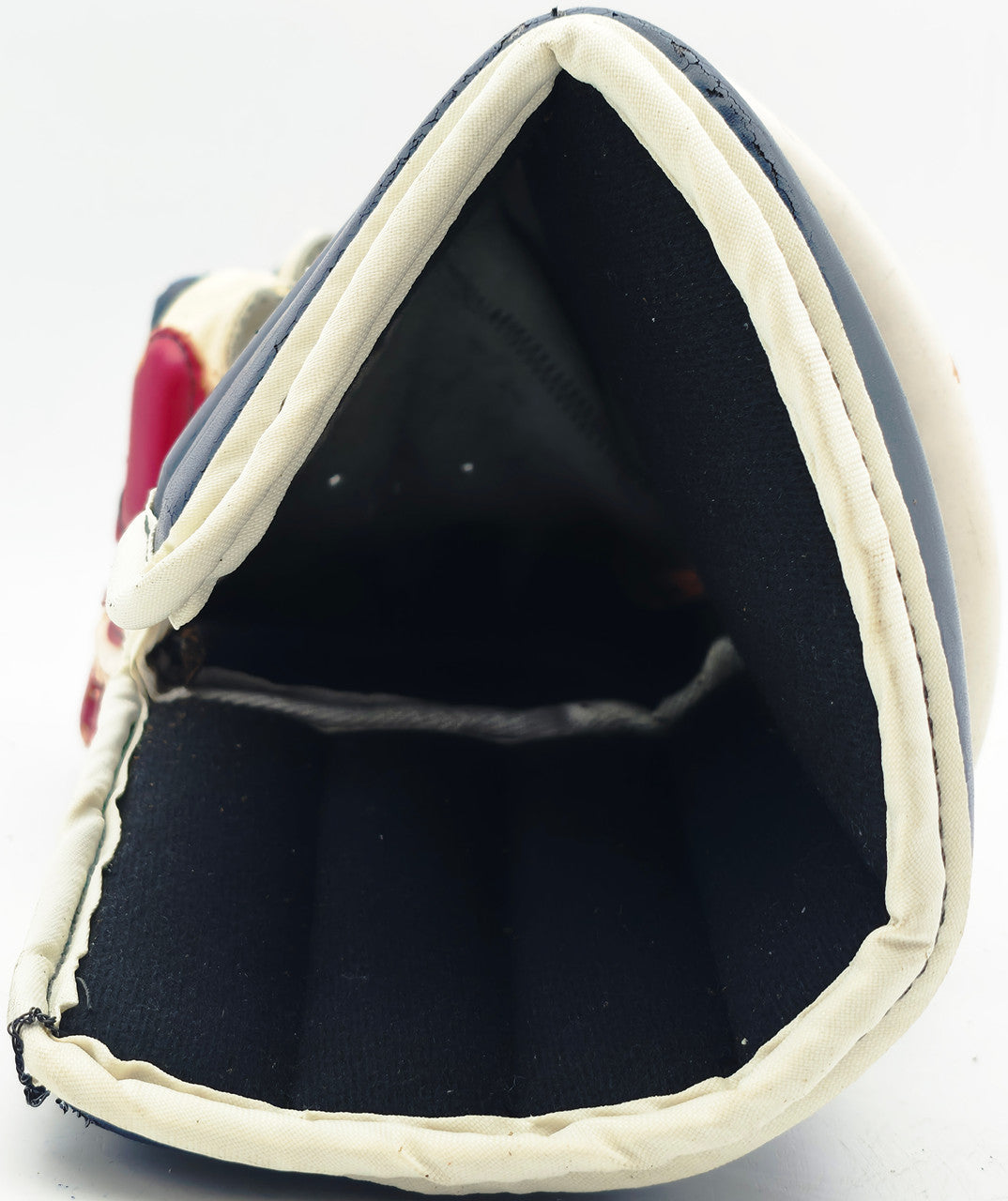 Wayne Gretzky Autographed Blue & Red Hespeler Hockey Glove New York Rangers "1999" Beckett BAS #AE49023