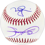 Mark McGwire & Sammy Sosa Autographed Official MLB Baseball (Smudged) Beckett BAS Witness #3W367302