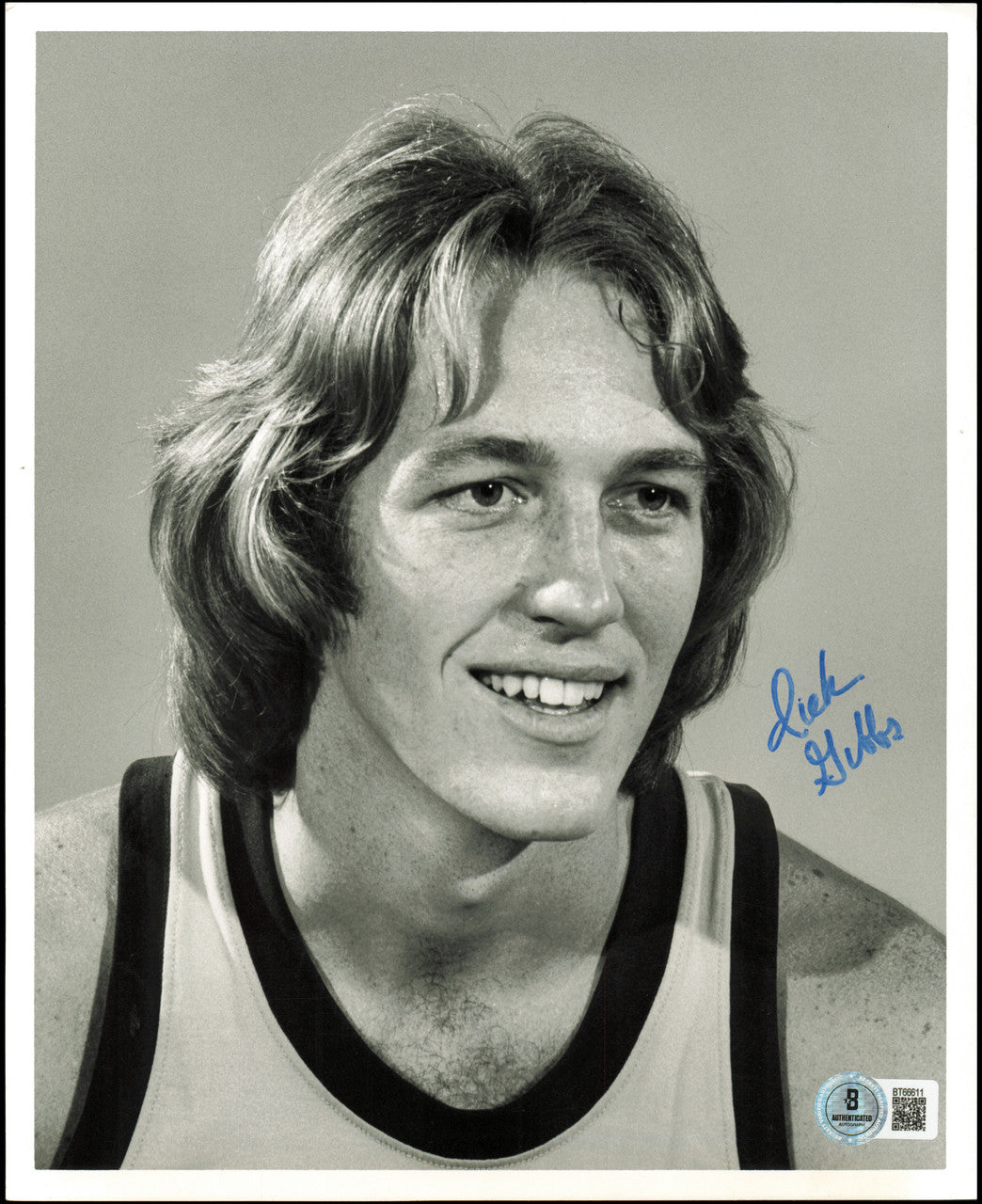 Dick Gibbs Autographed Team Issued 8x10 Photo Seattle Supersonics Beckett BAS QR #BT66611