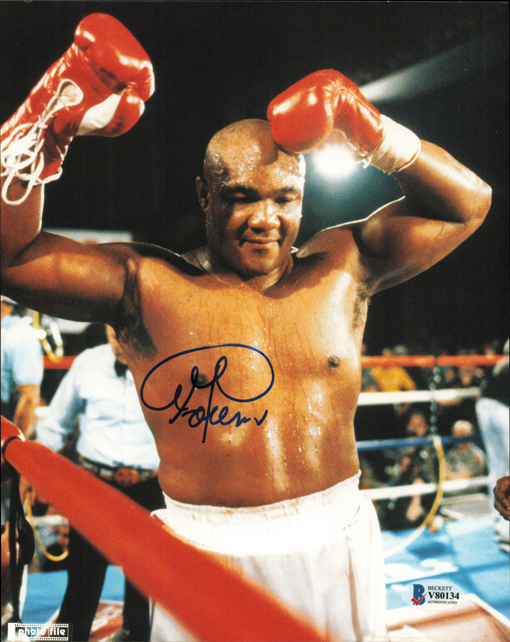 George Foreman Autographed 8x10 Photo Beckett BAS #V80134