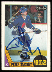 Peter Stastny Autographed 1987-88 O-Pee-Chee Card #21 Quebec Nordiques SKU #255277