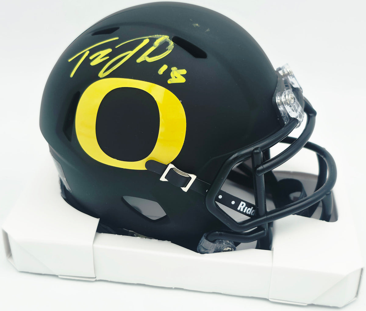Tez Johnson Autographed Oregon Ducks Matte Black Speed Mini Helmet (Smudged) JSA Witness #WC196032