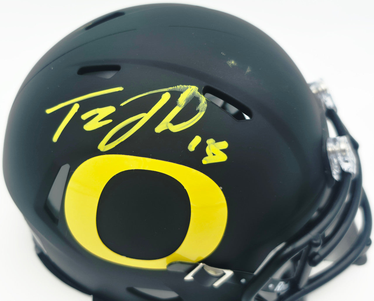 Tez Johnson Autographed Oregon Ducks Matte Black Speed Mini Helmet (Smudged) JSA Witness #WC196032
