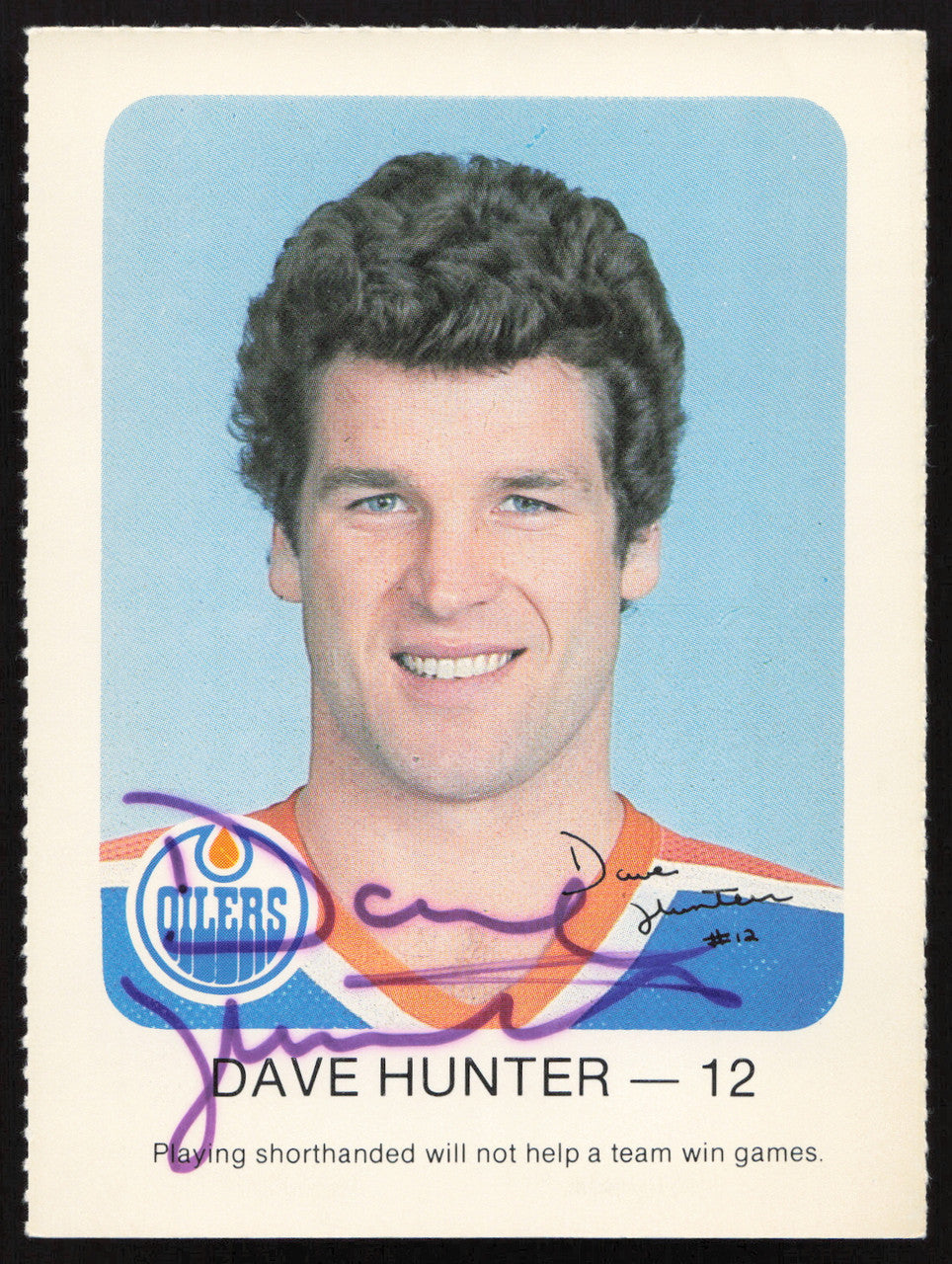 Dave Hunter Autographed 1982-83 Red Rooster Card Edmonton Oilers SKU #258350