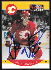Joe Nieuwendyk Autographed 1990-91 Pro Set Card #42 Calgary Flames SKU #258510