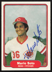 Mario Soto Autographed 1982 Fleer Card #83 Cincinnati Reds SKU #258685