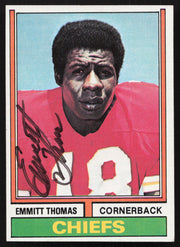 Emmitt Thomas Autographed 1974 Topps Card #381 Kansas City Chiefs SKU #259142