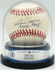 Willie Mays Autographed Official NL Baseball San Francisco Giants Auto Grade Mint 9 Beckett BAS #19815356