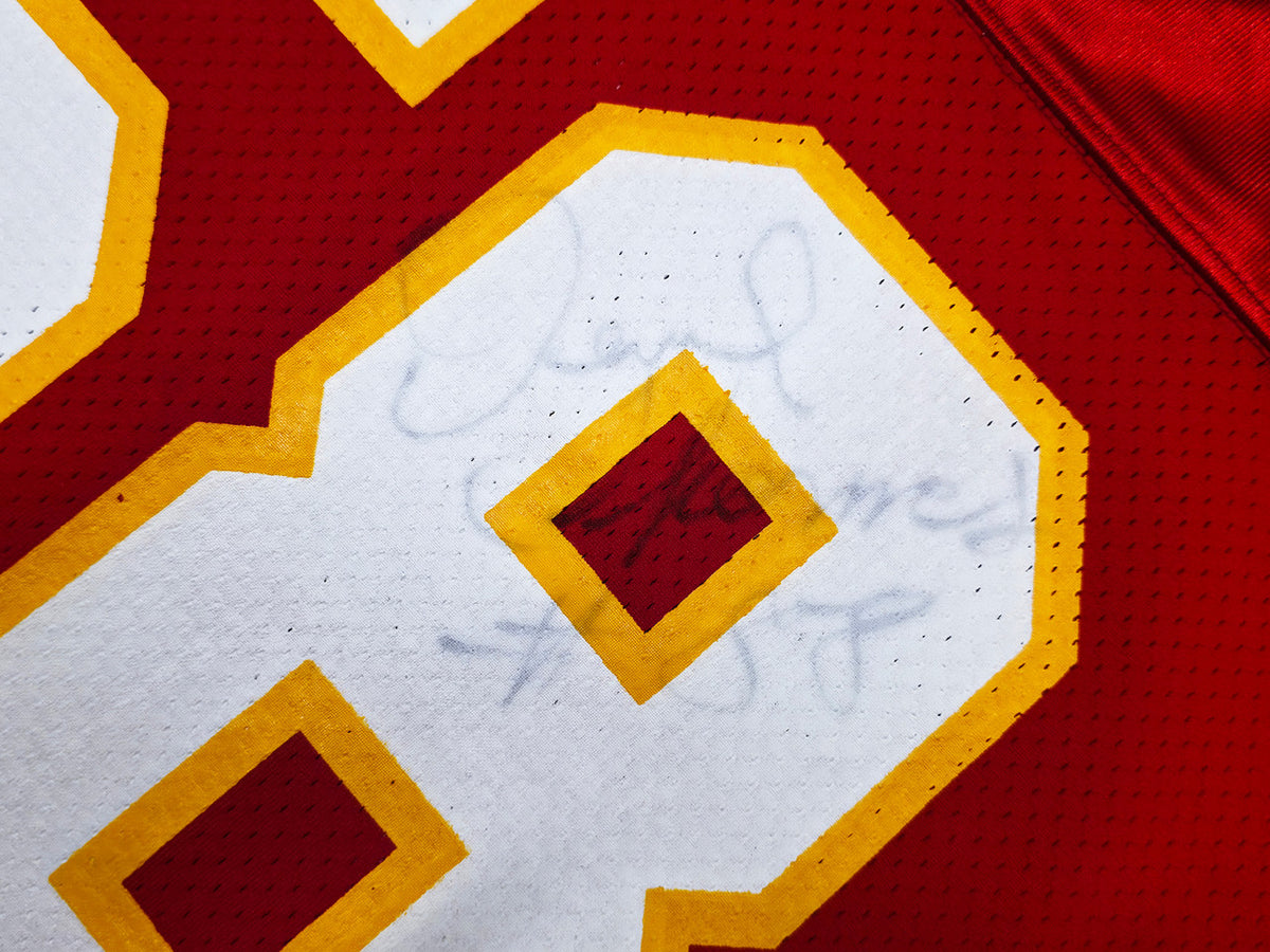 Kansas City Chiefs Derrick Thomas Autographed Red Wilson Jersey Size 44 Beckett BAS #AE85518