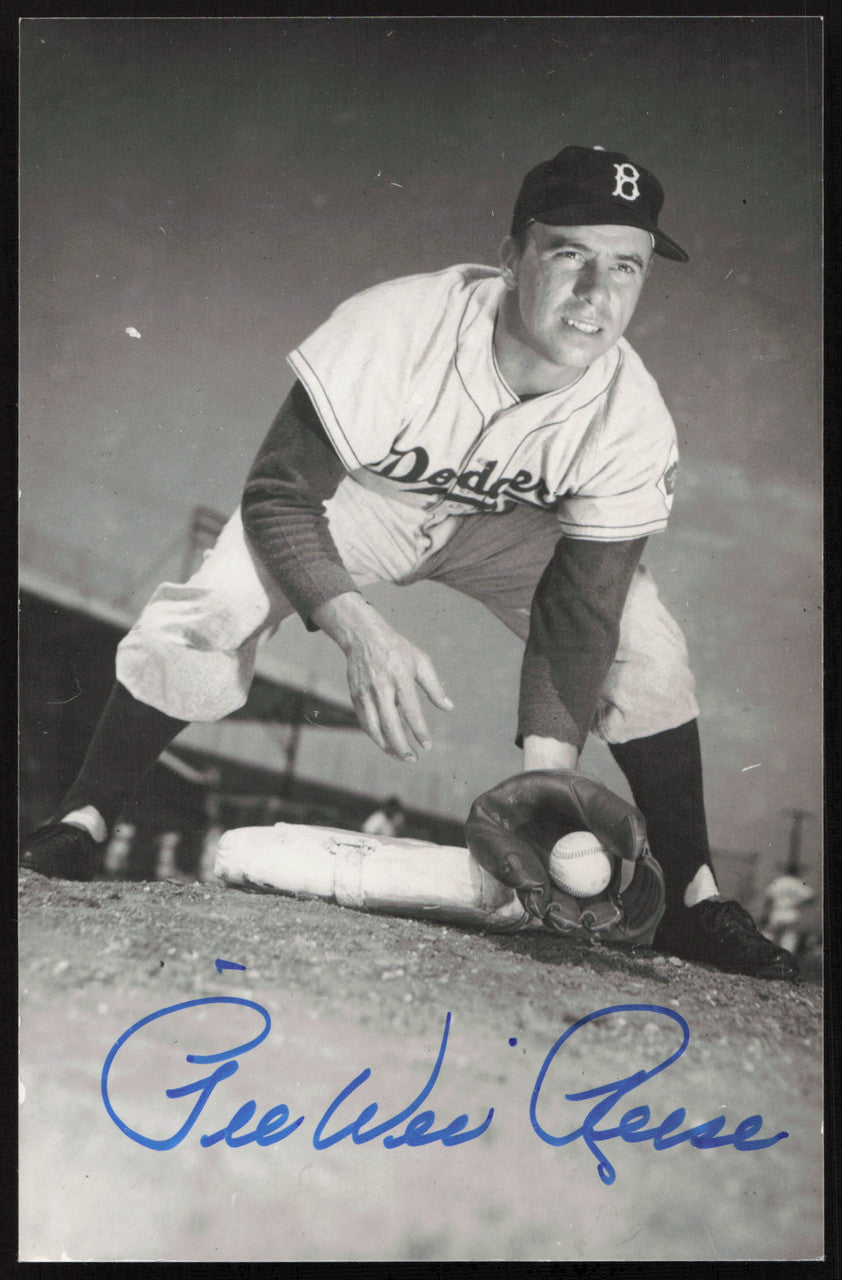Pee Wee Reese Autographed 3.5x5.5 Postcard Brooklyn Dodgers SKU #260130