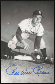 Pee Wee Reese Autographed 3.5x5.5 Postcard Brooklyn Dodgers SKU #260132