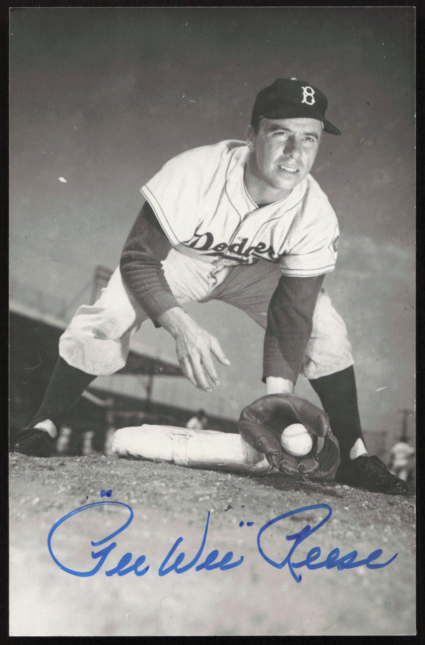 Pee Wee Reese Autographed 3.5x5.5 Postcard Brooklyn Dodgers SKU #260132