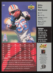 Willie Davis Autographed 1997 Upper Deck Card #202 Houston Oilers SKU #260409