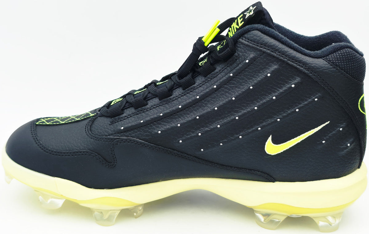 Ken Griffey Jr. Autographed Black Volt Nike 2 MCS Swingman Logo Baseball Cleats Seattle Mariners Beckett BAS Witness #4W624612