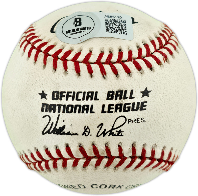 Willie Mays Autographed Official NL Baseball San Francisco Giants Beckett BAS #AE85120