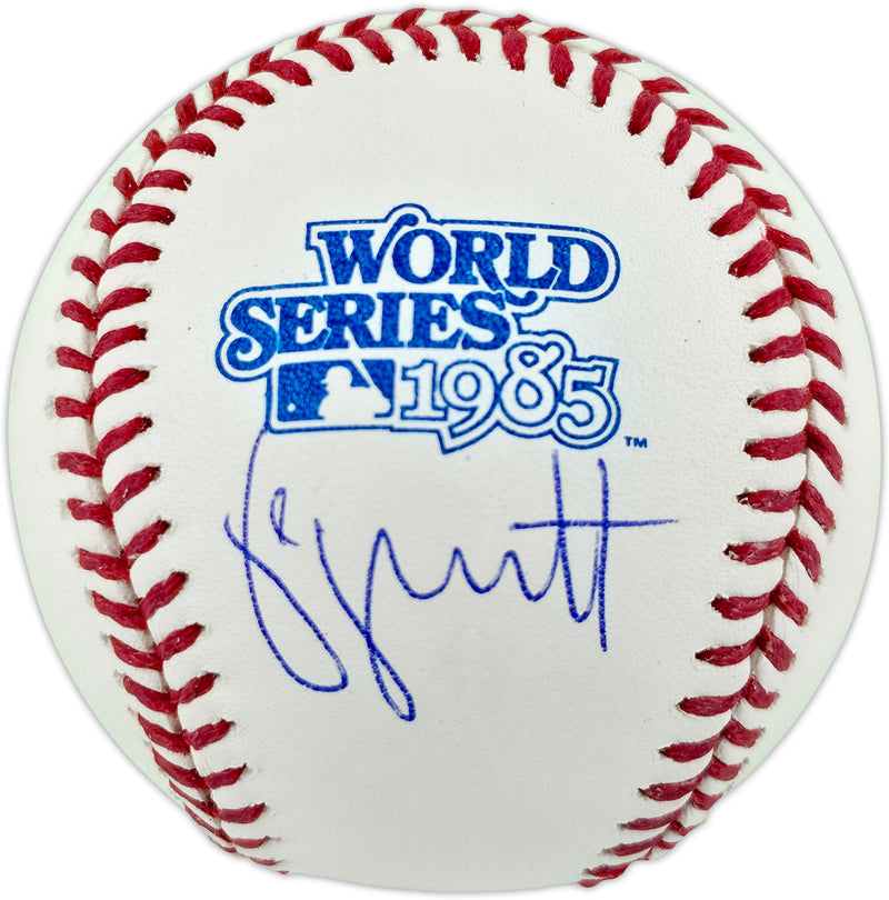 George Brett Autographed Official 1985 World Series Logo Baseball Kansas City Royals Beckett BAS Witness #2W764970