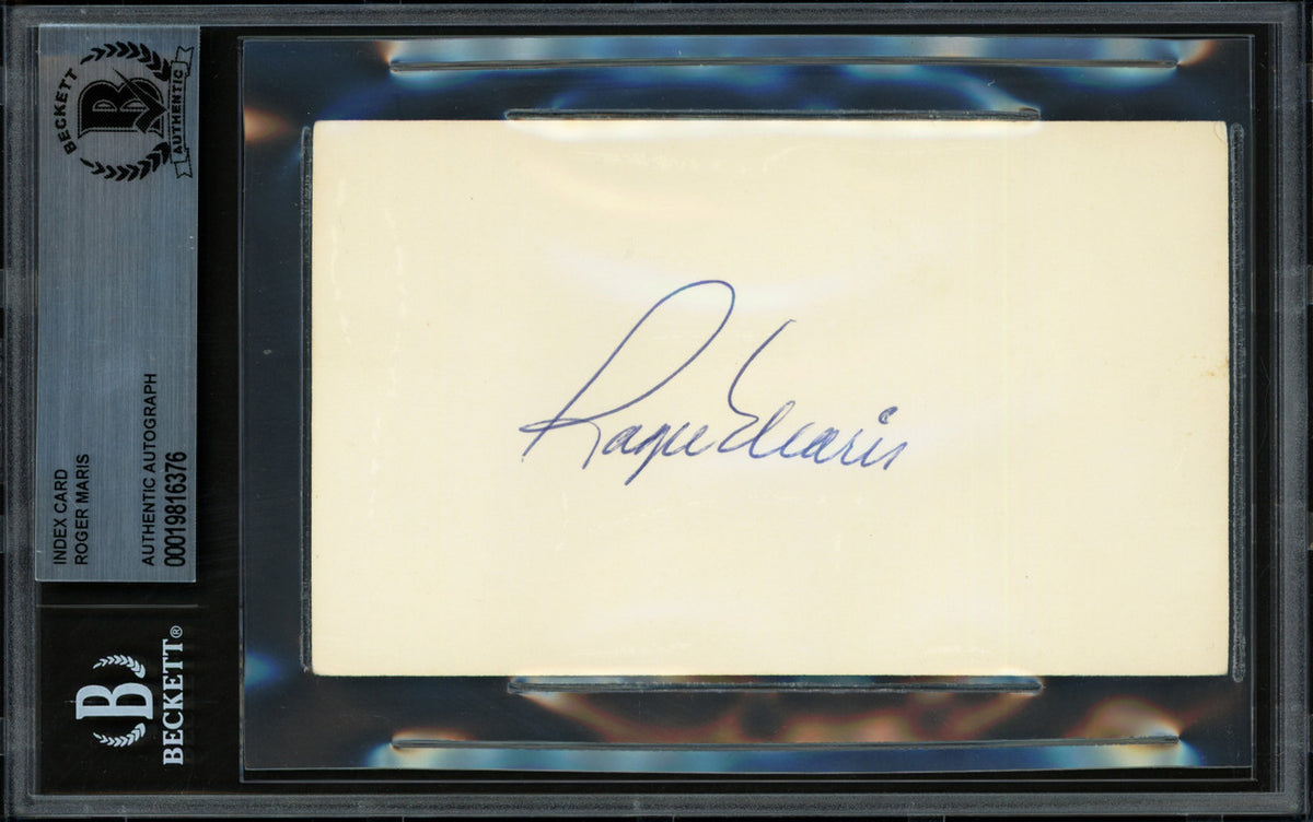 Roger Maris Autographed 3x5 Index Card New York Yankees Beckett BAS #19816376