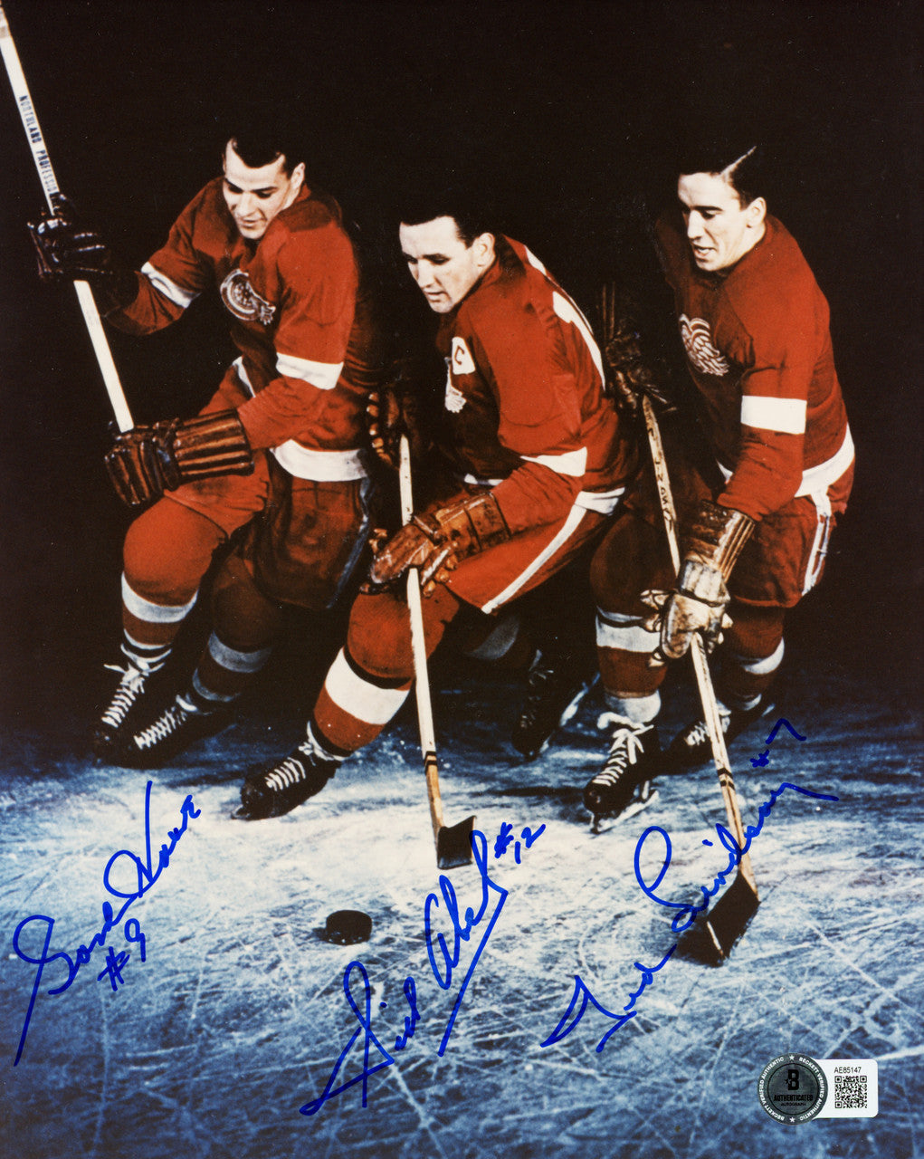 Gordie Howe, Sid Abel, & Ted Lindsay Autographed 8x10 Photo Production Line Beckett BAS #AE85147