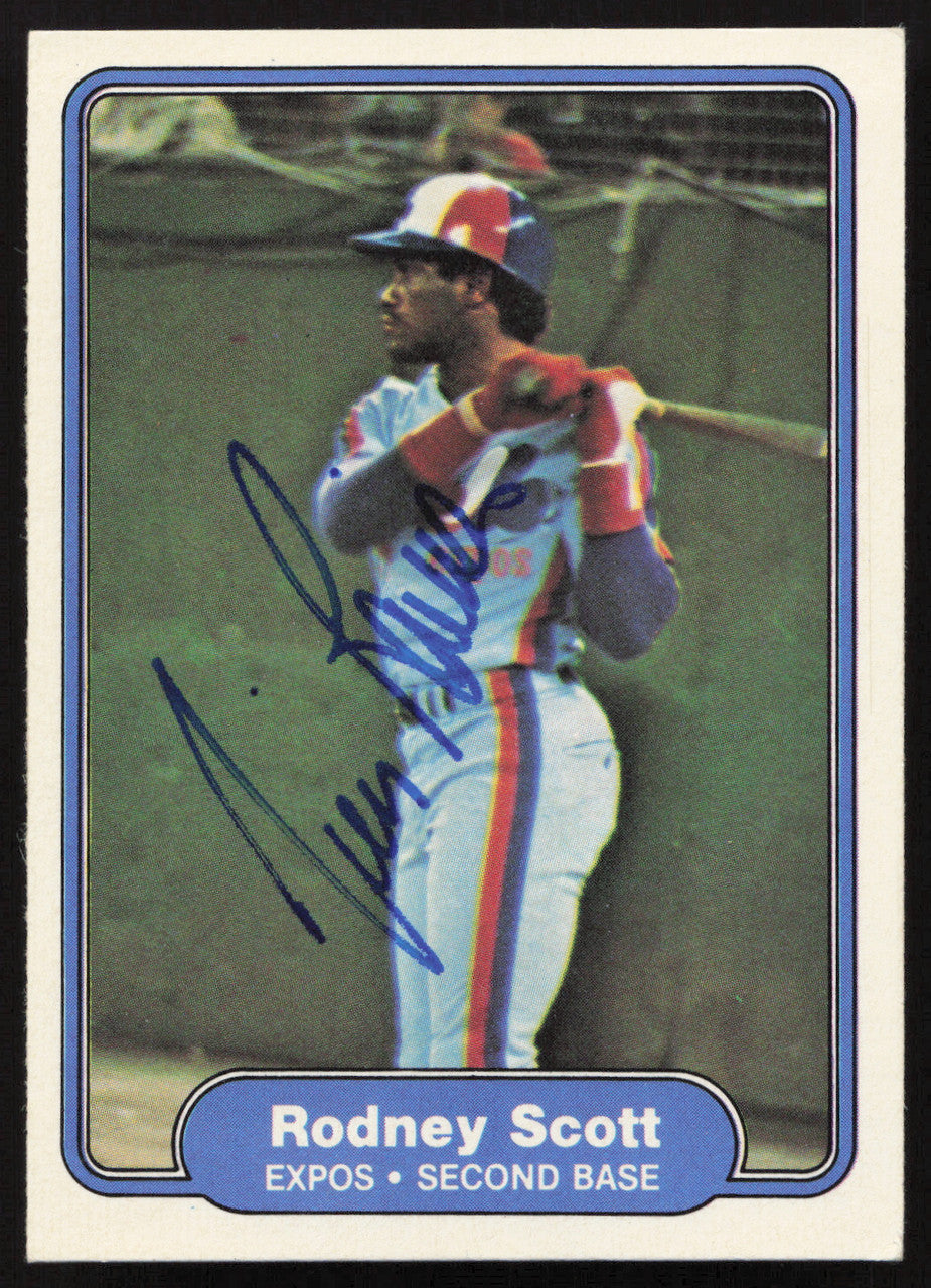 Tim Raines Autographed 1982 Fleer Card #207 Montreal Expos SKU #263629