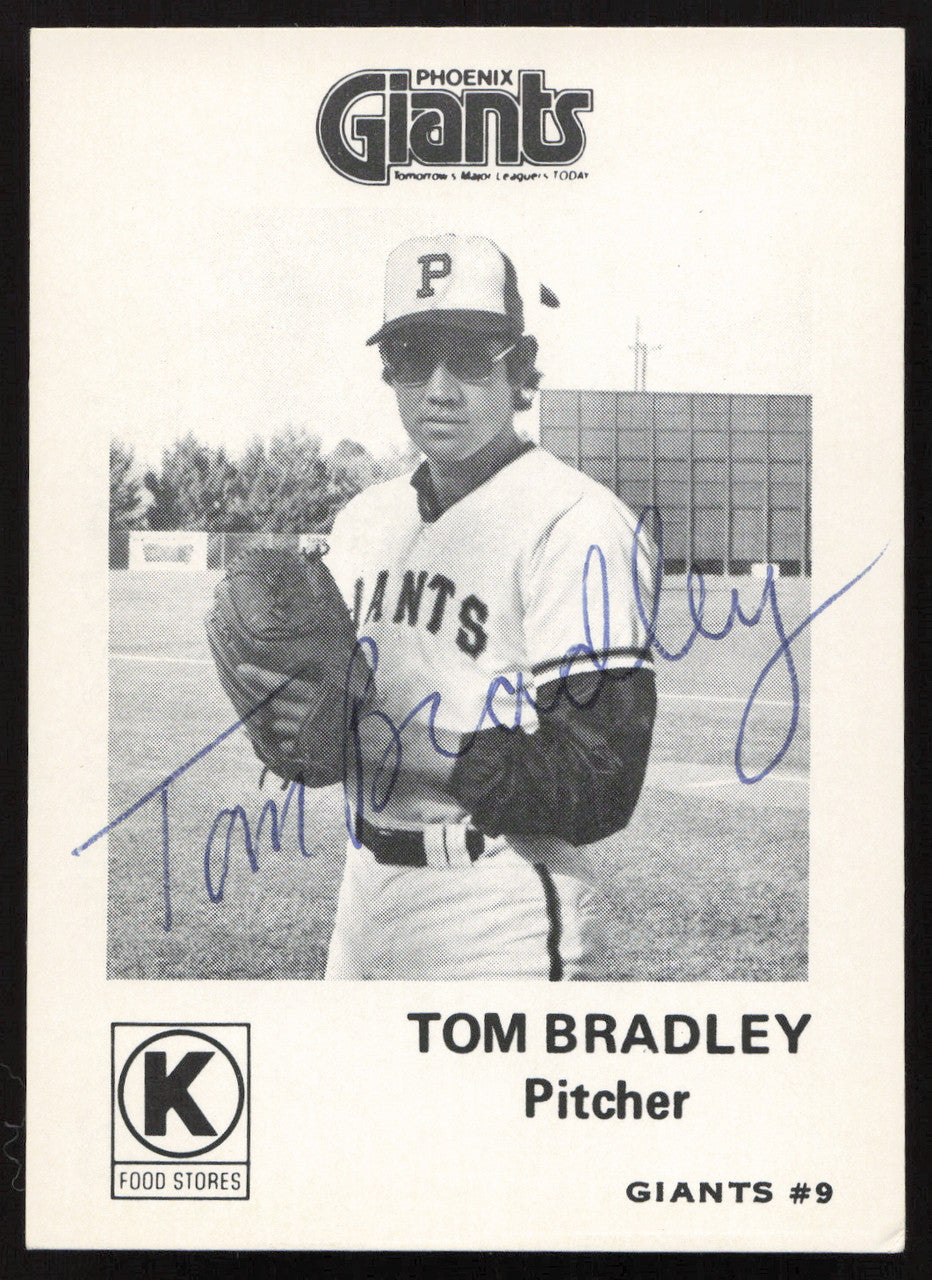Tom Bradley Autographed 1975 Circle K Card #33 Phoenix Giants SKU #264199