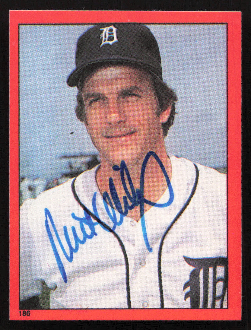 Milt Wilcox Autographed 1982 Topps Stickers Card #186 Detroit Tigers SKU #264204