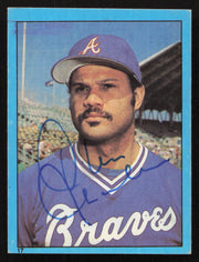 Chris Chambliss Autographed 1982 Topps Stickers Card #17 Atlanta Braves SKU #264214