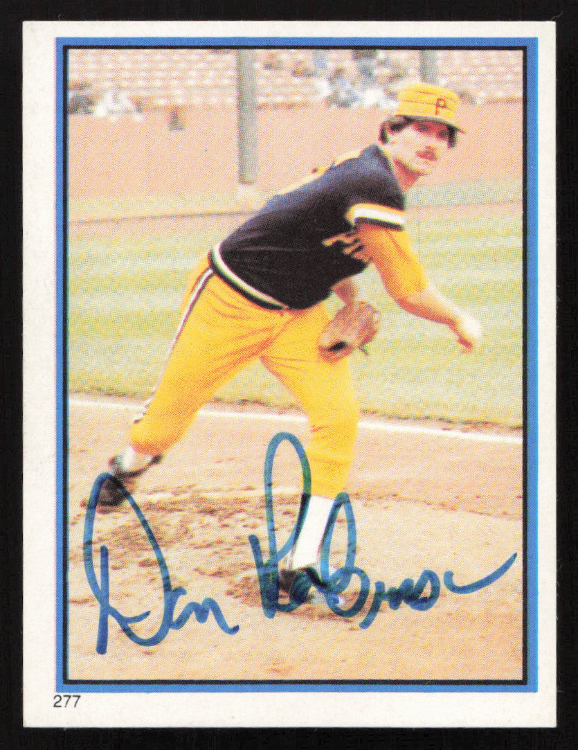 Don Robinson Autographed 1983 Topps Stickers Card #277 Pittsburgh Pirates SKU #264238