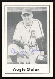 Augie Galan Autographed 1978 Grand Slam Card #67 Chicago Cubs SKU #264523