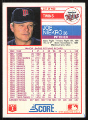Joe Niekro Autographed 1988 Score Card #237 Minnesota Twins SKU #264567