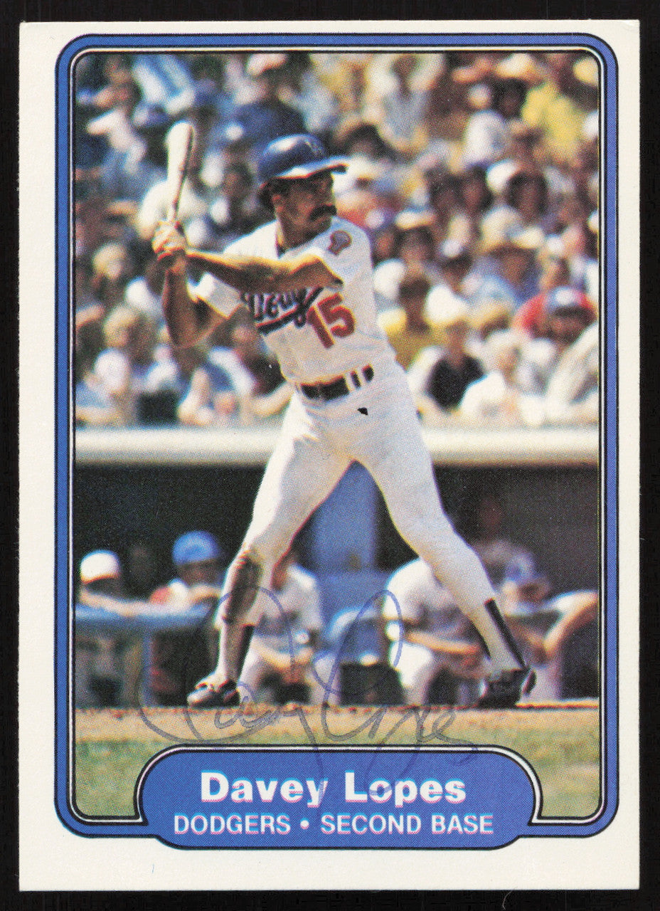 Davey Lopes Autographed 1982 Fleer Card #12 Los Angeles Dodgers SKU #264719