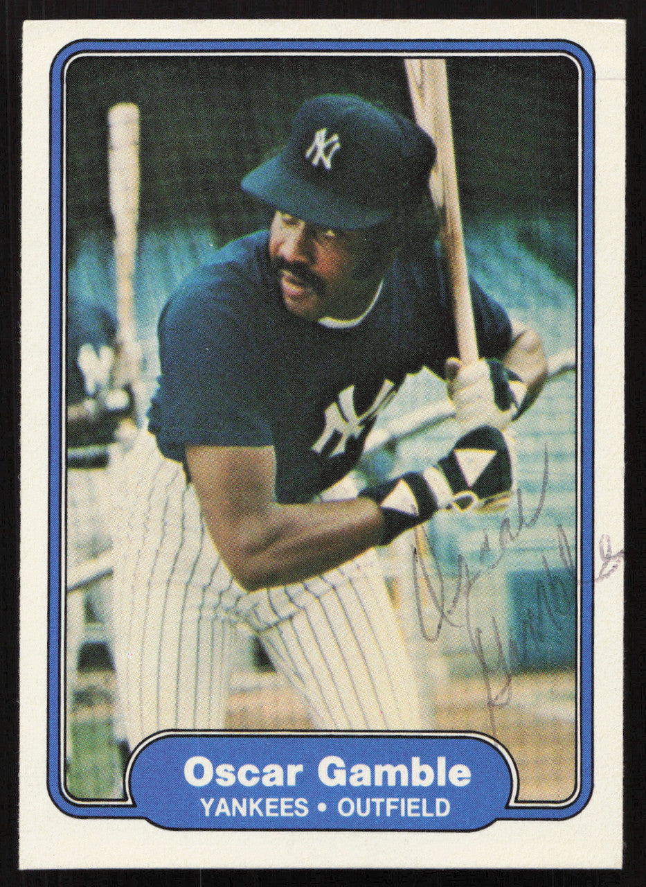 Oscar Gamble Autographed 1982 Fleer Card #36 New York Yankees SKU #264726