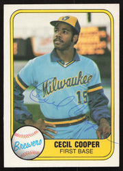 Cecil Cooper Autographed 1981 Fleer Card #639 Milwaukee Brewers SKU #265120