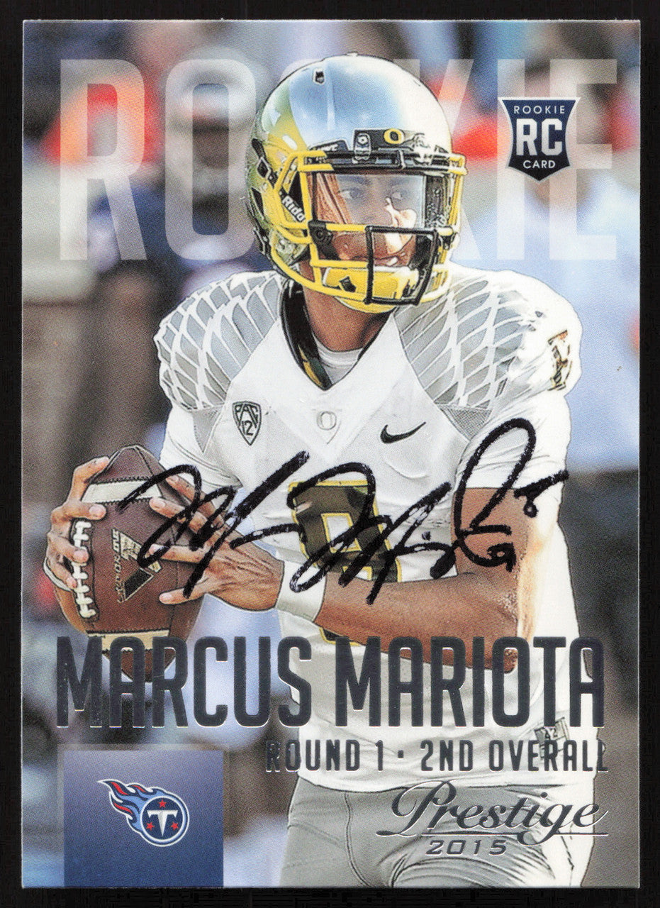 Marcus Mariota Autographed 2015 Panini Prestige Rookie Card #264 Tennessee Titans SKU #265367