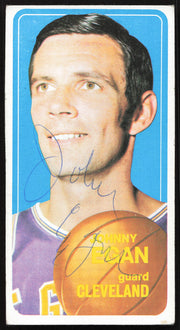 Johnny Egan Autographed 1970-71 Topps Card #34 Cleveland Cavaliers SKU #264153