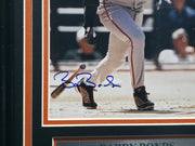 Barry Bonds Autographed Framed 8x10 Photo San Francisco Giants Beckett BAS QR #BV86501