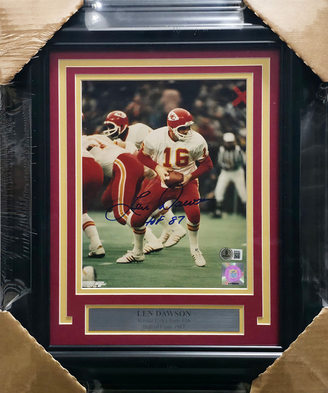 Len Dawson Autographed Framed 8x10 Photo Kansas City Chiefs "HOF 87" Beckett BAS QR #BV86495