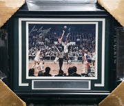 Bill Russell Autographed Framed 8x10 Photo Boston Celtics Beckett BAS #AE85151