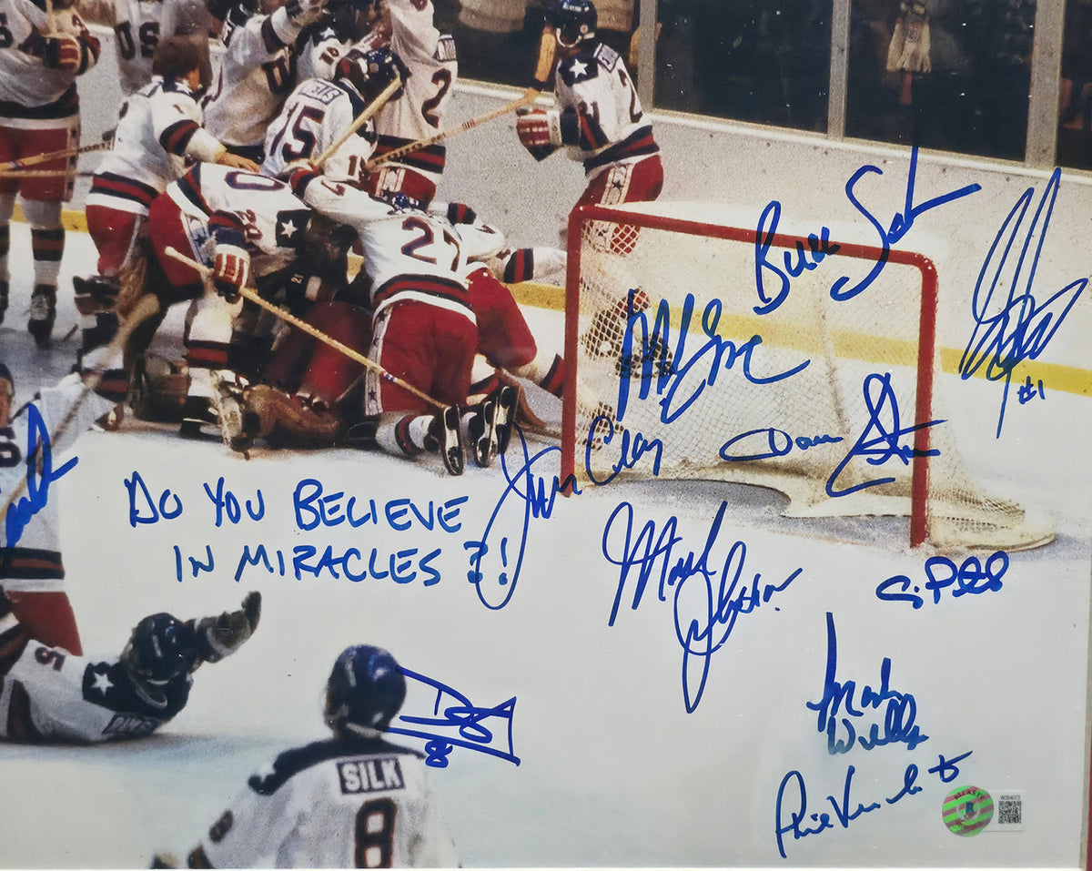 1980 Team USA Autographed Framed 16x20 Photo "Do You Believe In Miracles?!" With 19 Signatures Including Mike Eruzione Beckett BAS Witness #W354073